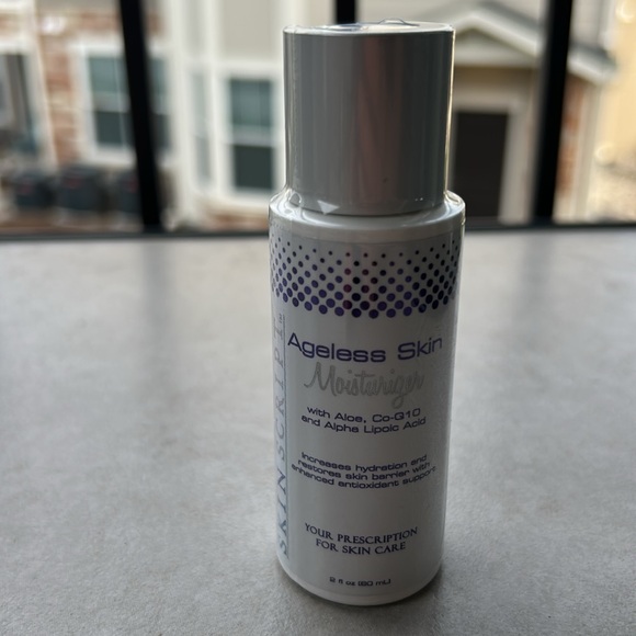 Skin Script products - Picture 4 of 8